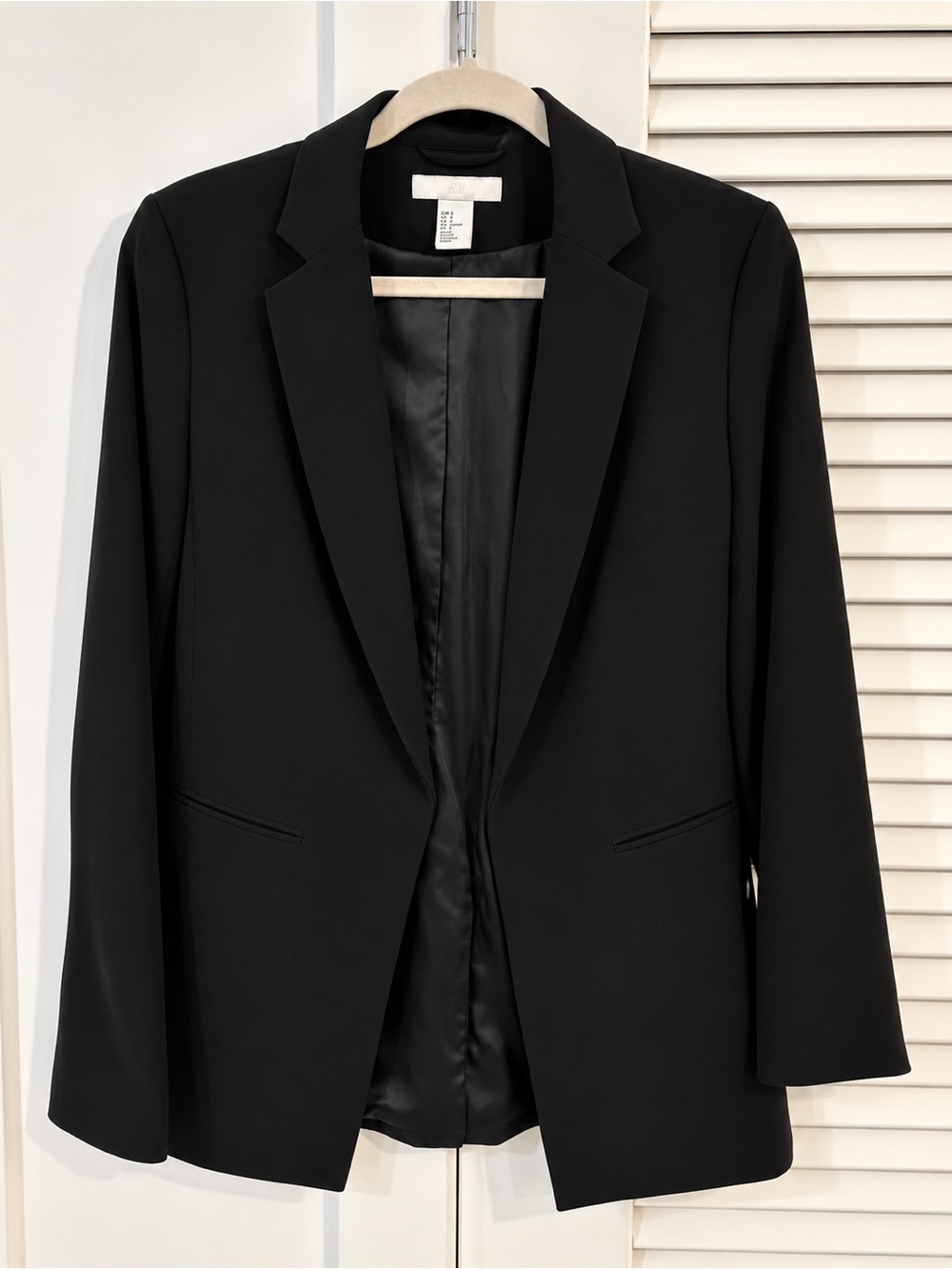 H&M Black Women's Tailored Blazer